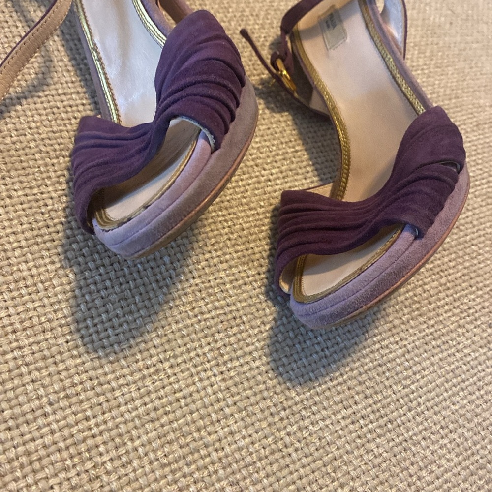 Prada designer heels - Picture 5 of 8